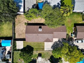 1911 N Summit, Pasadena CA 91103