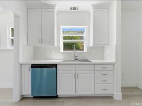 5593 San Jose, Montclair CA 91763