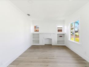5593 San Jose, Montclair CA 91763