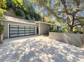 2252 Verde Oak Drive, Los Angeles CA 90068