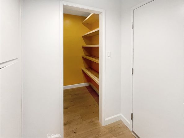 2252 Verde Oak Drive, Los Angeles CA 90068