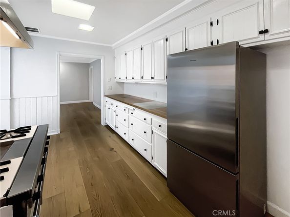 2252 Verde Oak Drive, Los Angeles CA 90068