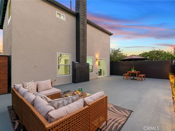 1215 W 221st Street, Torrance CA 90502