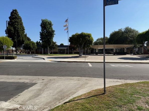 8129 Milna Avenue, Whittier CA 90606