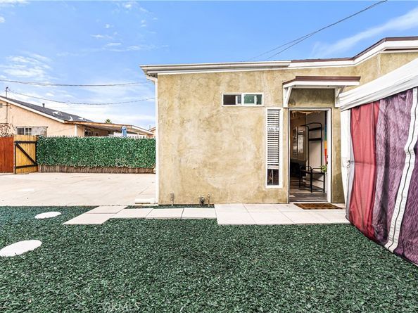 16330 S Caress Avenue, Compton CA 90221