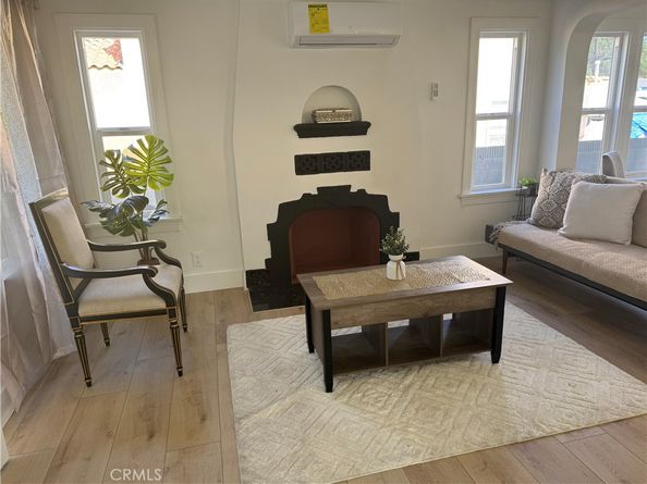 332 W 119th, Los Angeles CA 90061