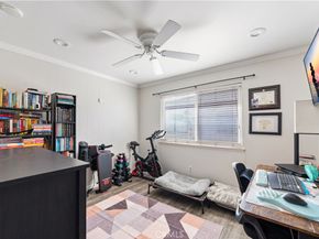 1020 W Calle Del Sol 3, Azusa CA 91702