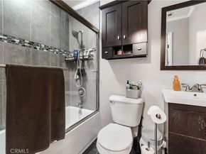 1020 W Calle Del Sol 3, Azusa CA 91702