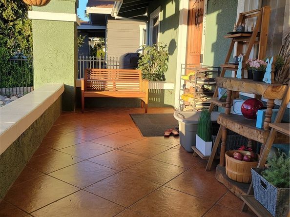 1934 Vineyard, Los Angeles CA 90016