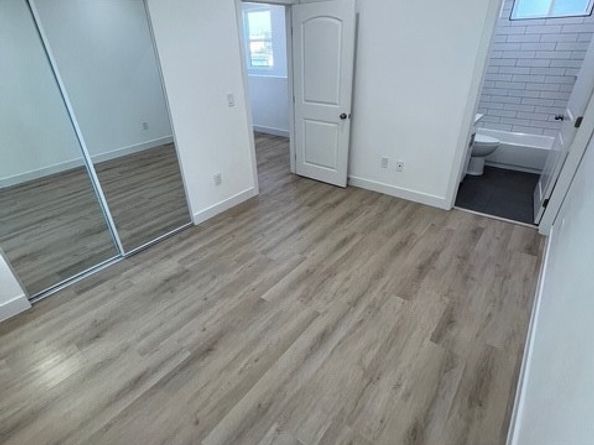 1217 E 22nd St Street, Los Angeles CA 90011