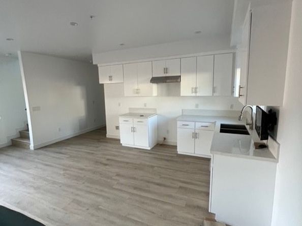 1217 E 22nd St Street, Los Angeles CA 90011