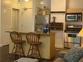 630 W 6th Street 611, Los Angeles CA 90017