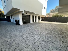 235 E 29th Street, Los Angeles CA 90011