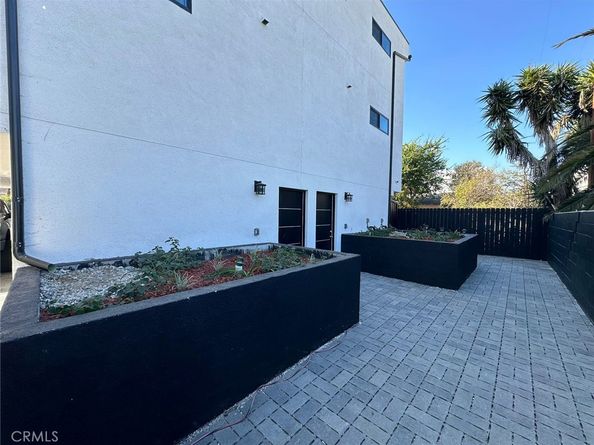 235 E 29th Street, Los Angeles CA 90011