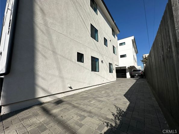 235 E 29th Street, Los Angeles CA 90011