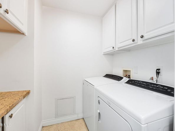 5241 Colodny Drive 104, Agoura Hills CA 91301