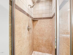 5241 Colodny Drive 104, Agoura Hills CA 91301