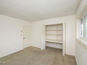 5300 Fairview Boulevard 25, Los Angeles CA 90056