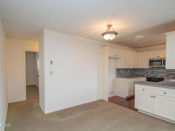 5300 Fairview Boulevard 25, Los Angeles CA 90056
