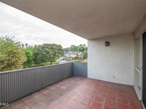5300 Fairview Boulevard 25, Los Angeles CA 90056