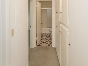 5300 Fairview Boulevard 25, Los Angeles CA 90056