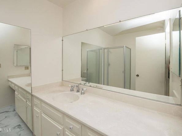 5300 Fairview Boulevard 25, Los Angeles CA 90056