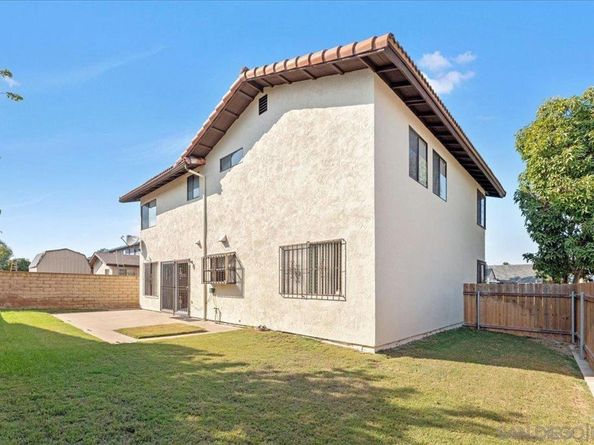 2087 Grove Ave, San Diego CA 92154