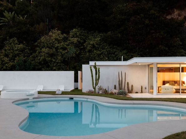 8818 Rising Glen Place, Los Angeles CA 90069