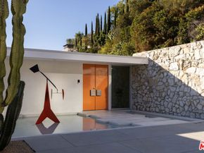 8818 Rising Glen Place, Los Angeles CA 90069