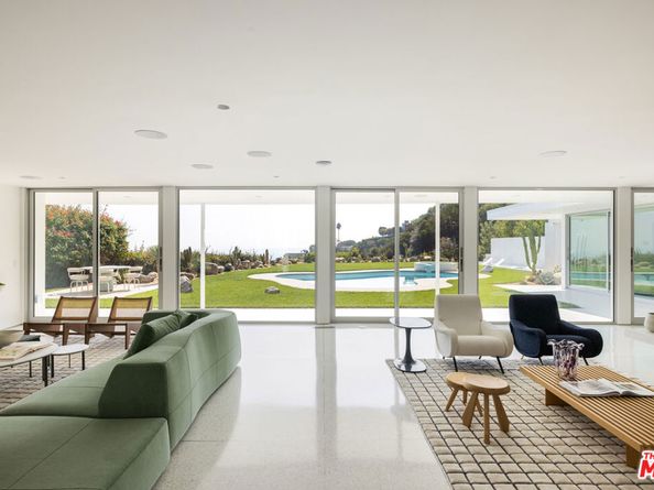 8818 Rising Glen Place, Los Angeles CA 90069