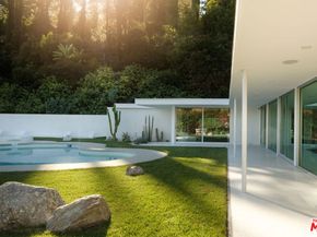8818 Rising Glen Place, Los Angeles CA 90069