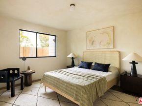 16632 Park Lane Circle, Los Angeles CA 90049