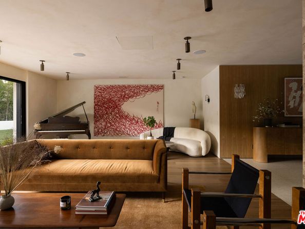 16632 Park Lane Circle, Los Angeles CA 90049