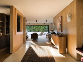 16632 Park Lane Circle, Los Angeles CA 90049