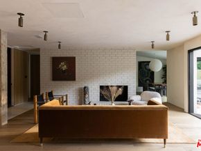 16632 Park Lane Circle, Los Angeles CA 90049
