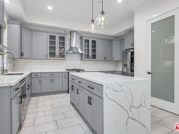 11709 Kling Street, Valley Village CA 91607