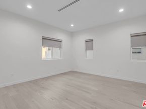 11709 Kling Street, Valley Village CA 91607