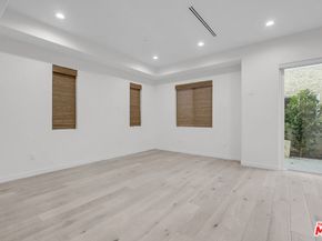 11709 Kling Street, Valley Village CA 91607
