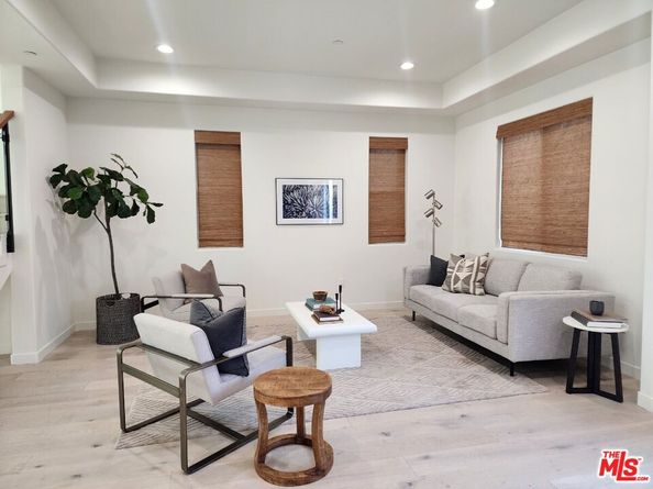 11709 Kling Street, Valley Village CA 91607