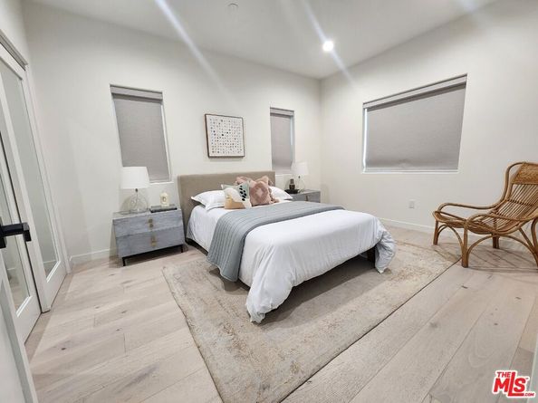 11709 Kling Street, Valley Village CA 91607