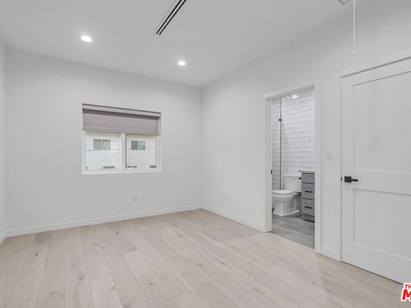 11709 Kling Street, Valley Village CA 91607
