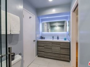 3300 S Sepulveda Boulevard K20, Los Angeles CA 90034