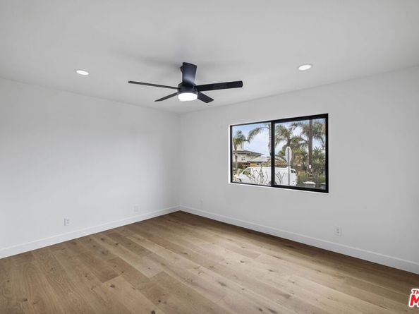 1805 Mackinnon Avenue, Cardiff By The Sea CA 92007