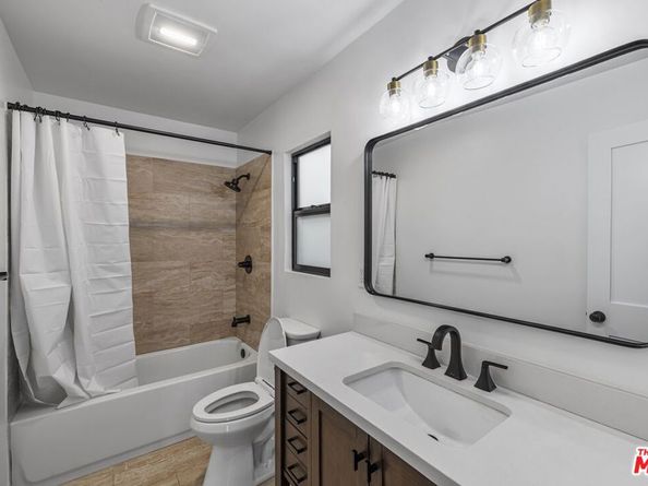 1805 Mackinnon Avenue, Cardiff By The Sea CA 92007