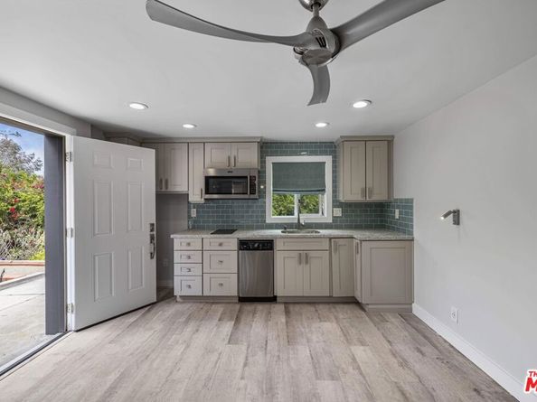 1805 Mackinnon Avenue, Cardiff By The Sea CA 92007