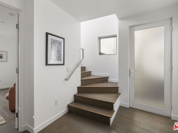 1767 N New Hampshire Avenue, Los Angeles CA 90027