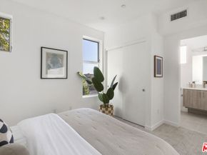 1767 N New Hampshire Avenue, Los Angeles CA 90027