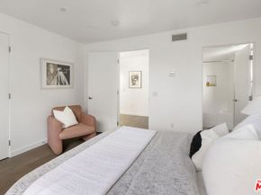 1767 N New Hampshire Avenue, Los Angeles CA 90027