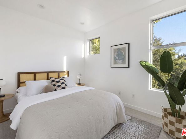 1767 N New Hampshire Avenue, Los Angeles CA 90027