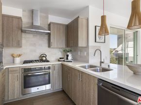 1767 N New Hampshire Avenue, Los Angeles CA 90027